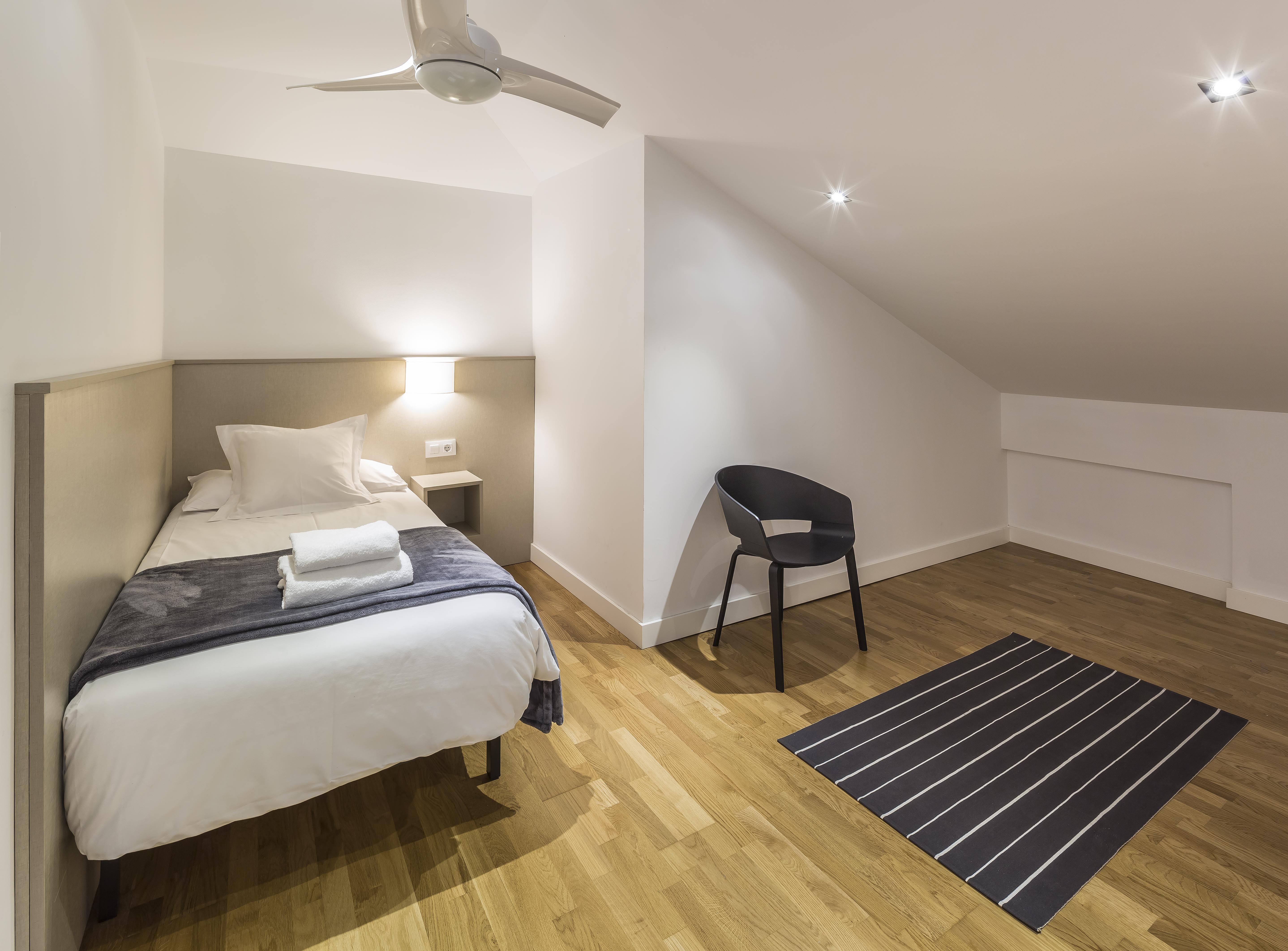 Mon Suites Catedral Valencia Exterior photo
