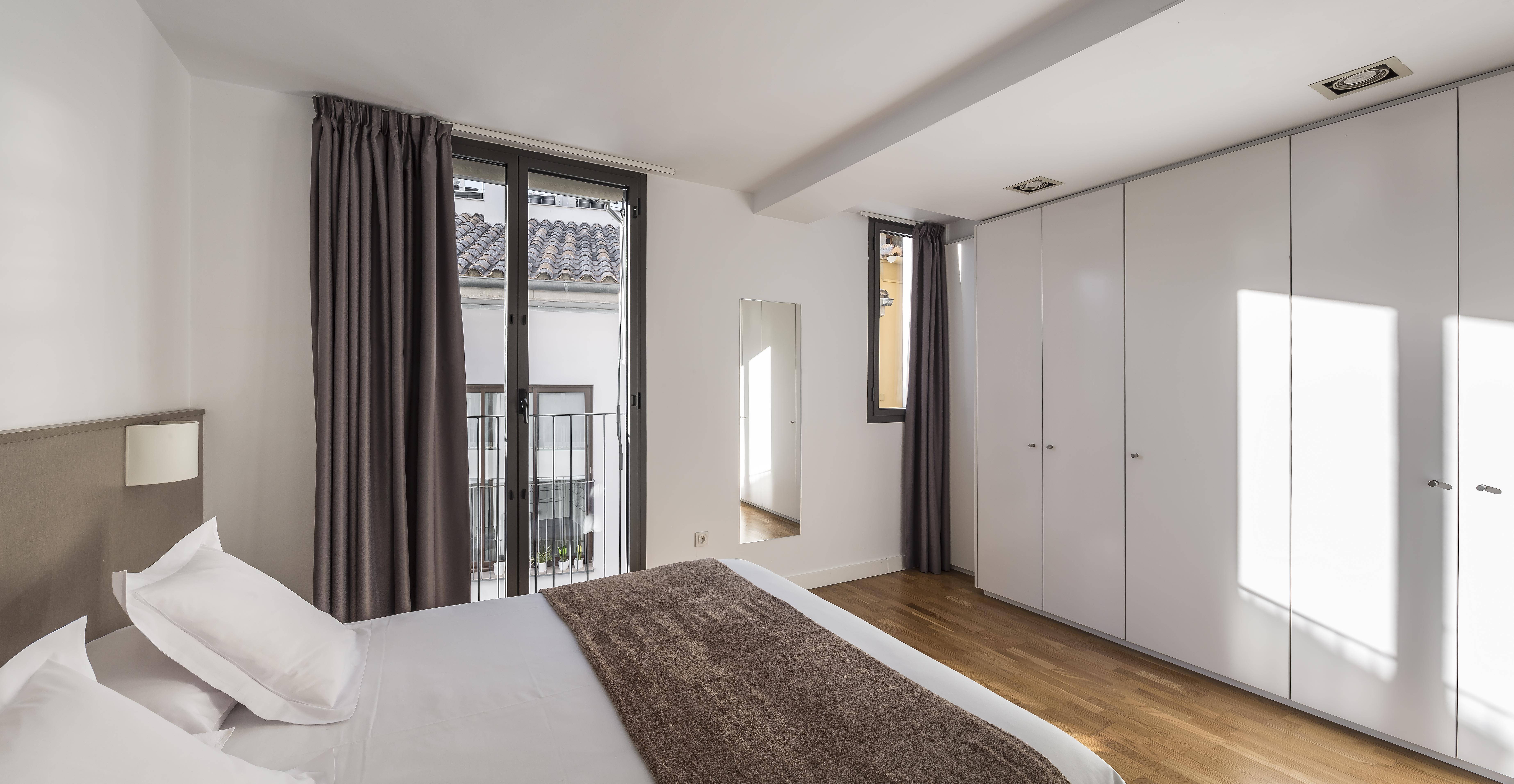 Mon Suites Catedral Valencia Exterior photo